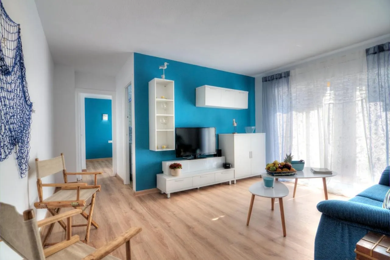 Апартаменты Paradise Beach Калета-де-Велес