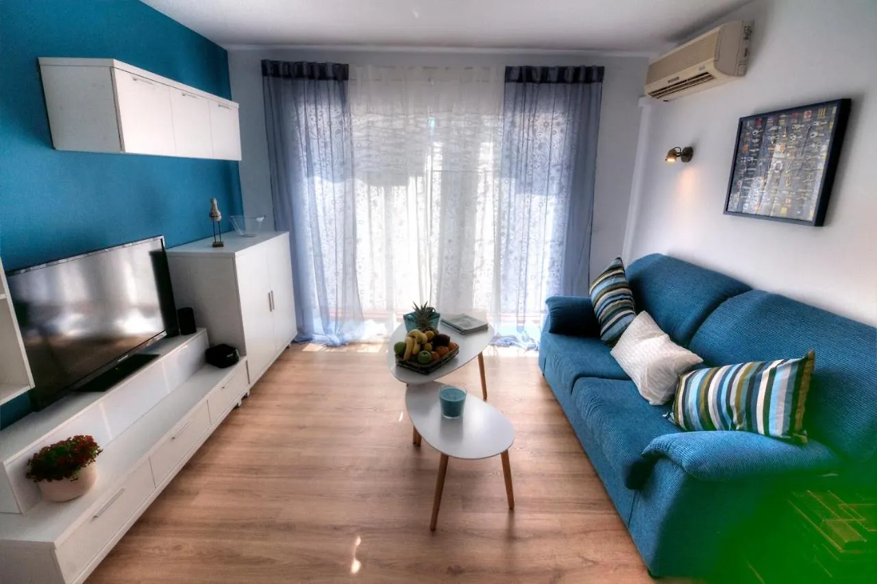 Апартаменты Paradise Beach Калета-де-Велес